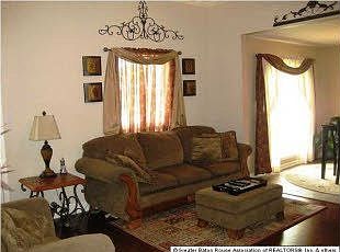 2nd image of 38243 Jennifer Ct
