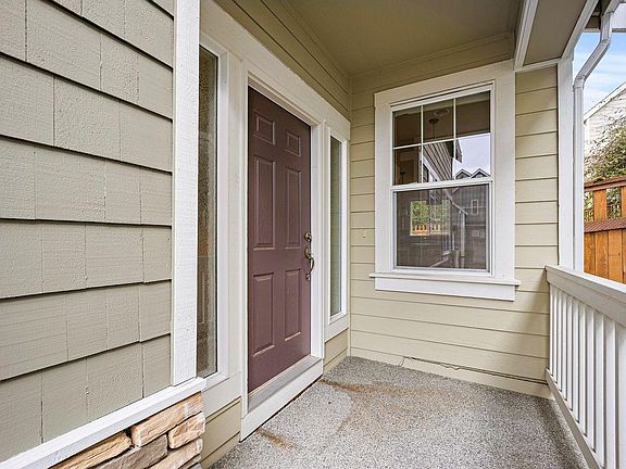 2nd image of 13120 NE 138th Pl