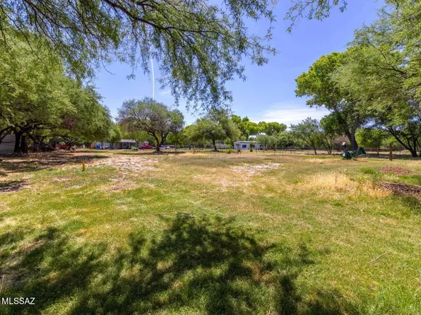 8795 S Glenrio Rd, Dudleyville, AZ 85192