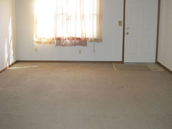 1721 linda lane LR