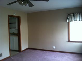 1004 Oak St, Valparaiso, IN 46383