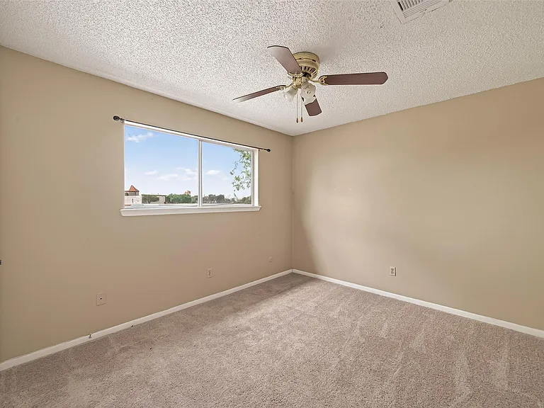 11331 Oakcenter Dr — Photo 18