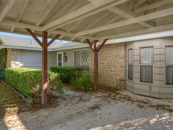 5th image of 5118 Village Ct