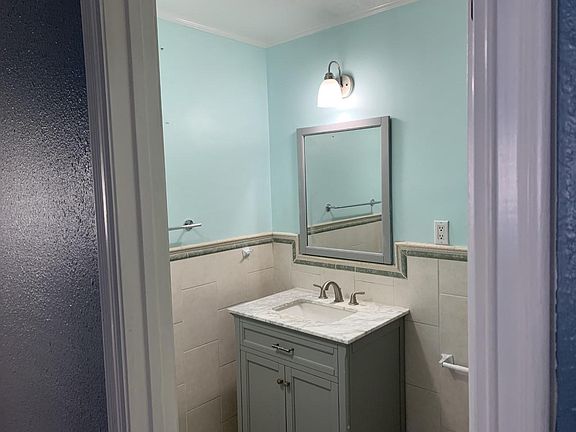 5th image of 6281 Filkins Ave