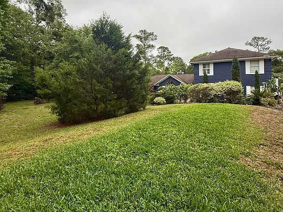 5th image of 13380 EYNON Drive