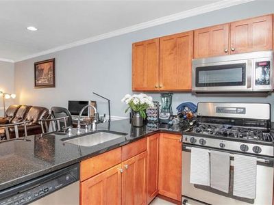 501 9th St APT 413, Hoboken, NJ, 07030