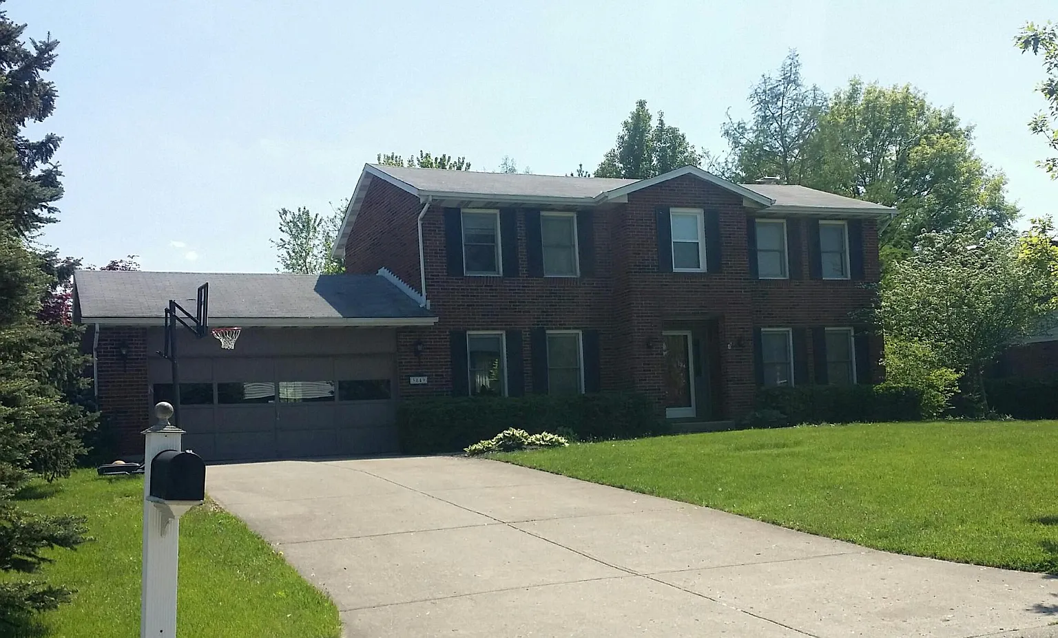 3849 Hanover Dr photo 1