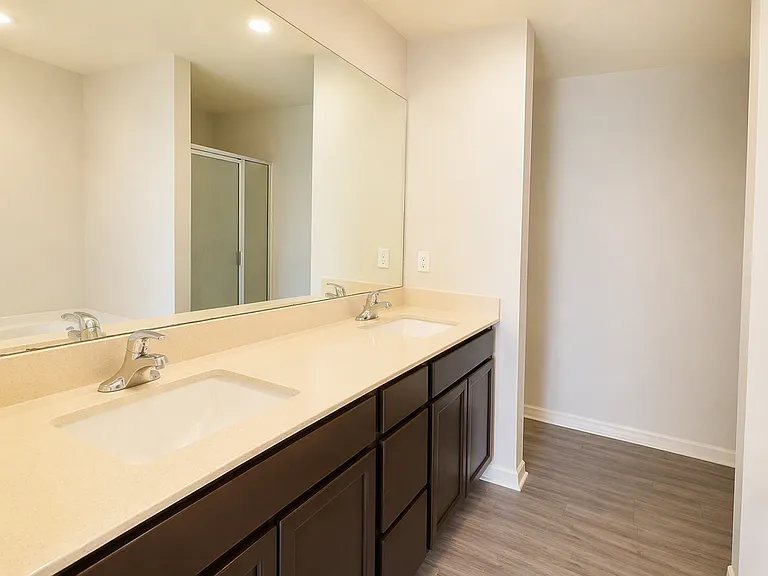 5532 Imagination Dr — Photo 8