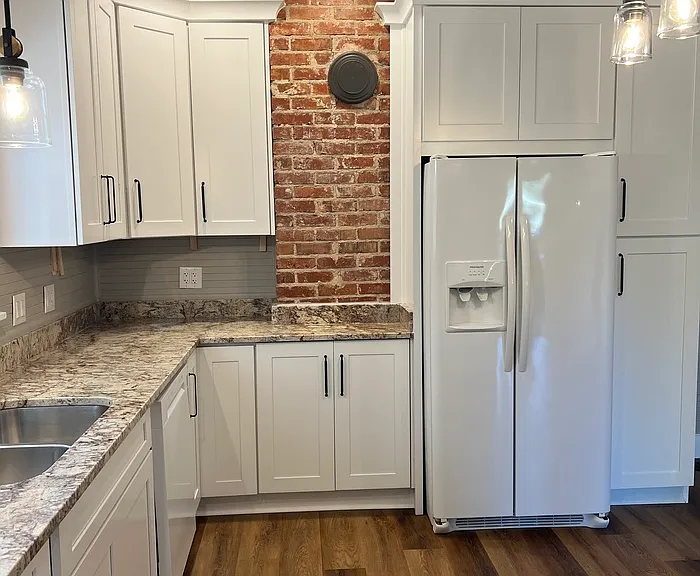 113 Ervin St — Photo 3