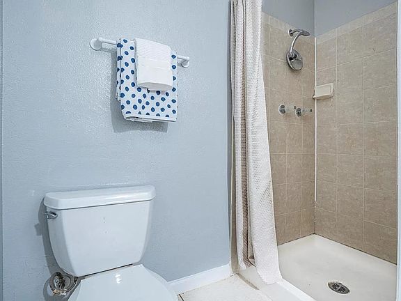 4th image of 3004 Ironside Ct