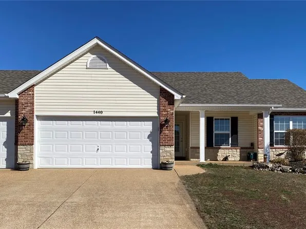 1440 Cortez Dr, Hillsboro, MO 63050