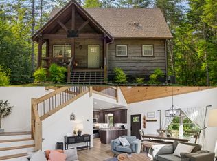 345 Deer Trl, Mineral Bluff, GA 30559