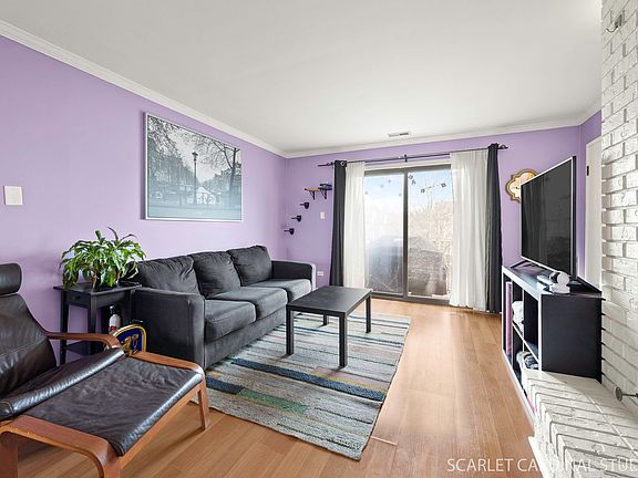 3rd image of 1404 S Fairfield Ave APT 62C