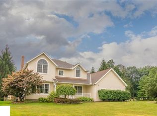 33610 Outley Park Dr, Solon, OH 44139