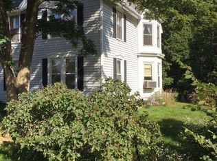 2140 W Glenville Rd, Amsterdam, NY 12010