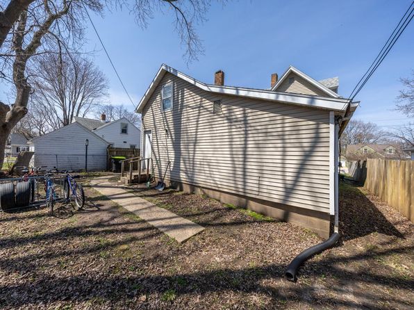 606 11th St SE, Rochester, MN 55904