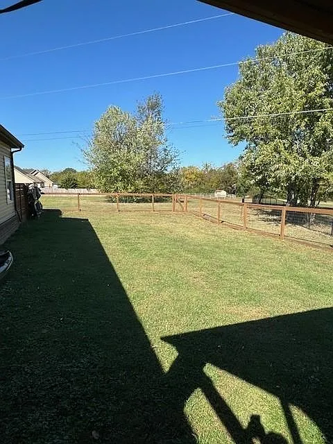 1012 Pusher Pl — Photo 3