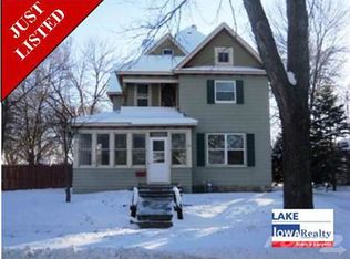 323 7th St SE, Mason City, IA 50401