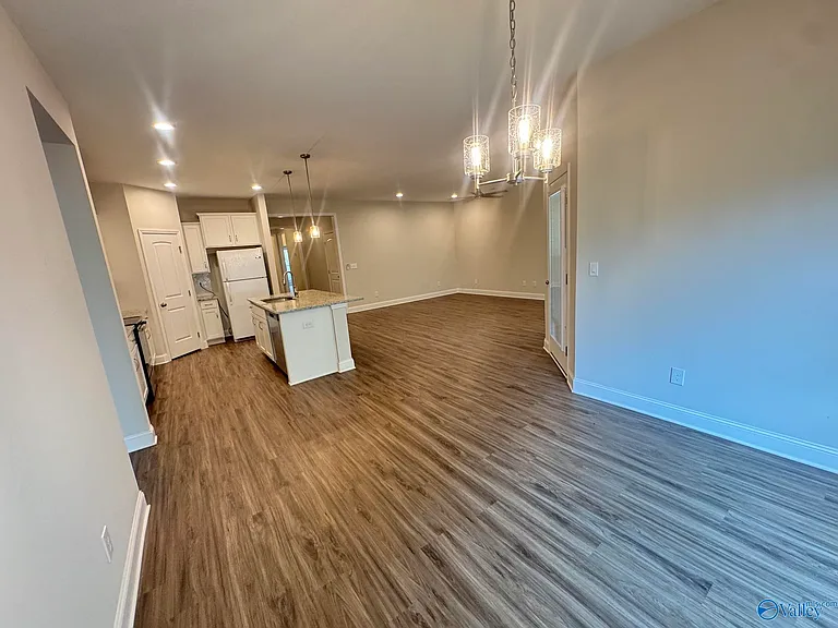 151 Williams Pointe Blvd — Photo 9