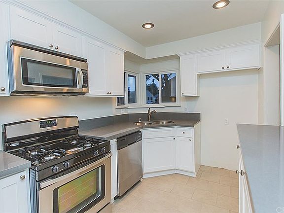 4th image of 10505 McNerney Ave