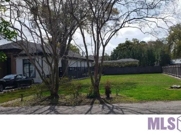 1810 Hesiod St, Metairie, LA 70005