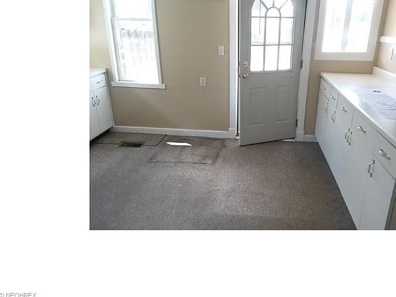 5th image of 50891 Richardson Ave