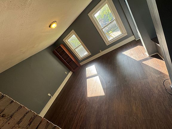 4th image of 334 N Mantua St #3-1