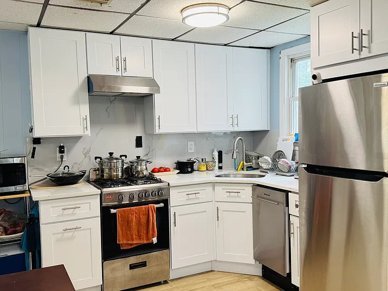 Stainless appliances including Dishwasher