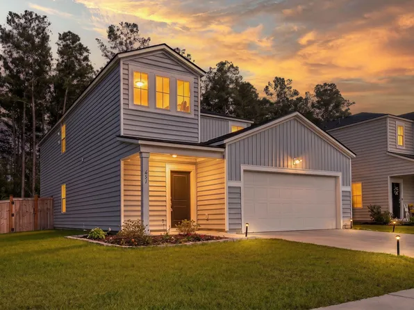 451 Camellia Bloom Dr, Moncks Corner, SC 29461