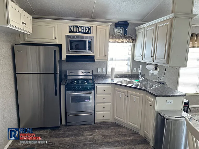 41 N Volcano — Photo 5