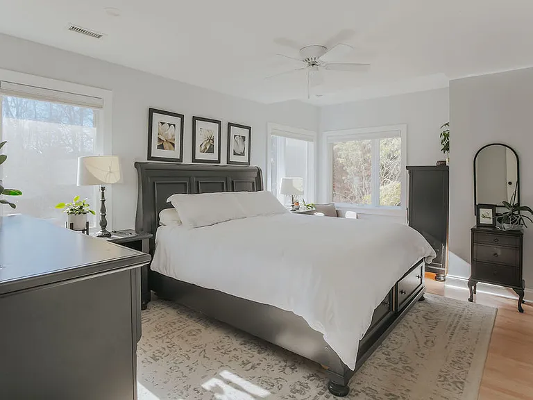 1629 Hardwood Ave — Photo 40