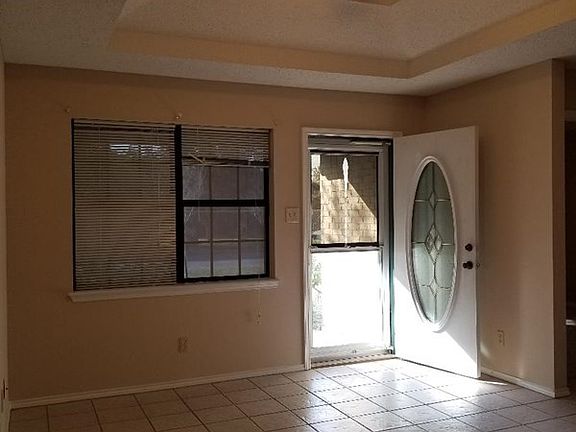 4th image of 4202 W Lopez Dr