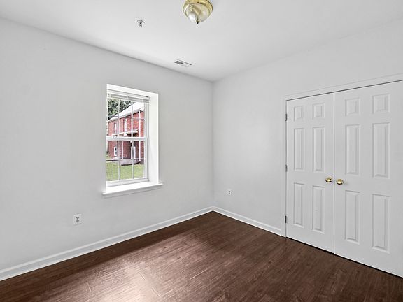 4th image of 4813 Calvert Rd #C