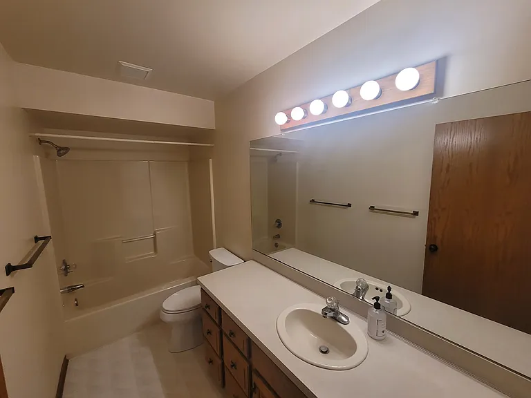 16519 Riley St — Photo 11