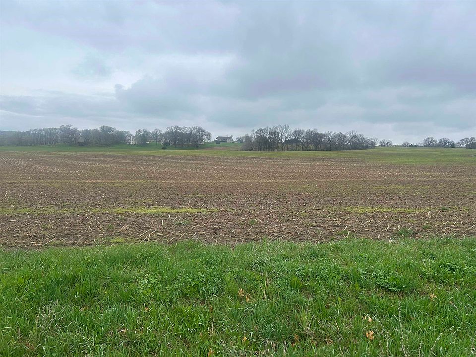 1st image of 455 Remy Rd