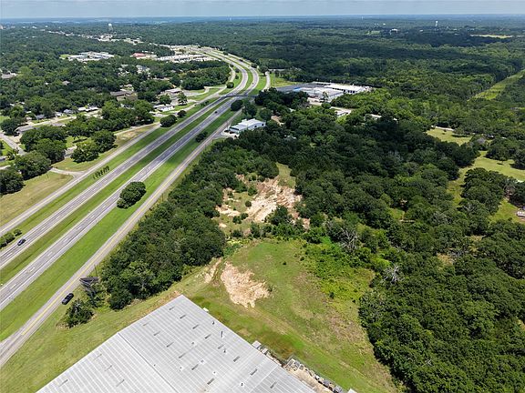 4th image of S Eisenhower Pkwy