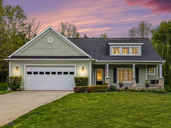 15 Longmeadow Ln, Niles, MI 49120