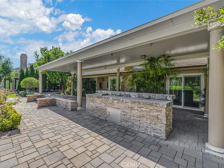 6042 Foxfield Ln — Photo 14