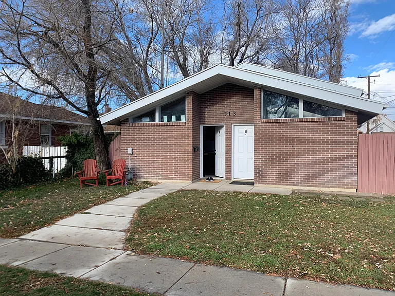 313 E Sherman Ave #A — Photo 10