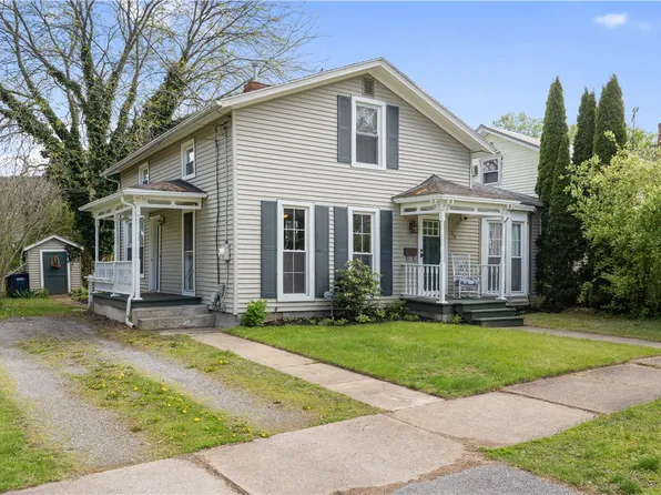 29 State St, Mount Morris, NY 14510