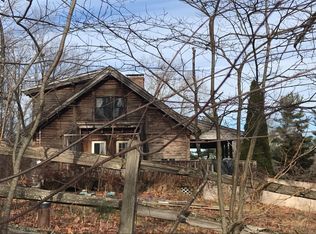 46 Barnes Rd, North Brookfield, MA 01535