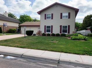621 S Bare Ave, North Platte, NE 69101