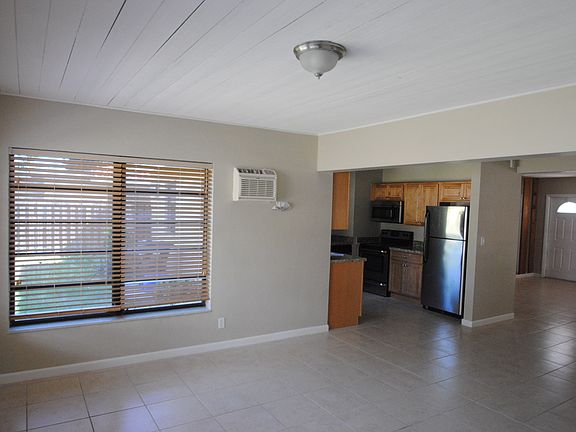 5th image of 2025 NE 29th St