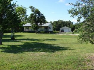 2412 County Road 510, Brazoria, TX 77422