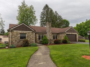 98 Curren Dr, Elmira, NY 14905