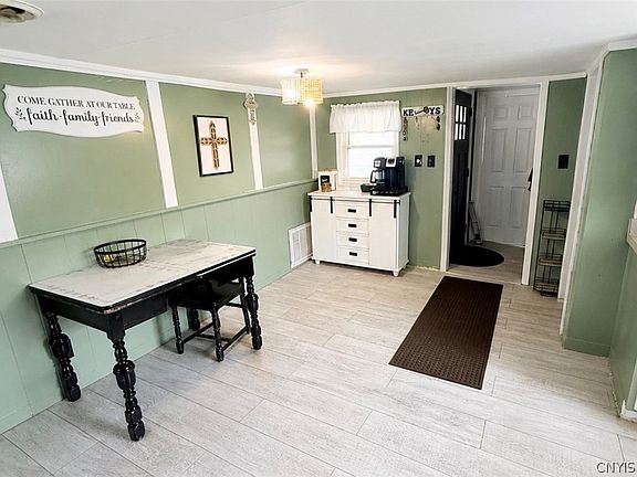 4th image of 3356 Hayes Rd
