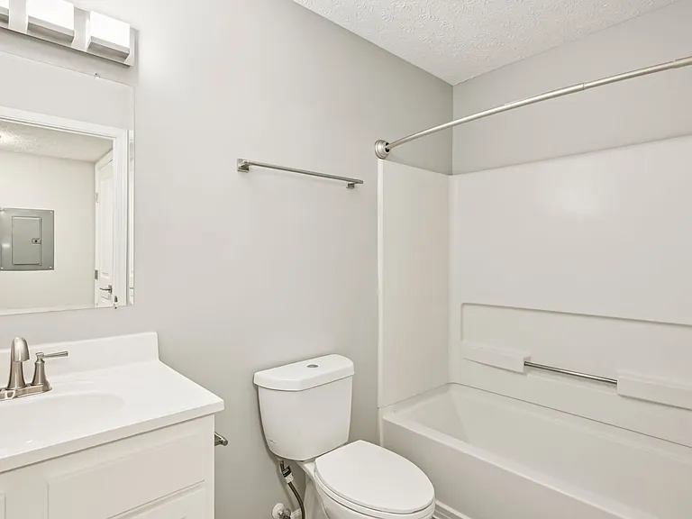 Greensview — Photo 31