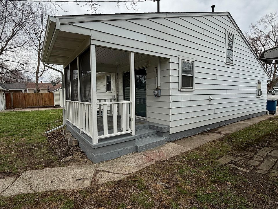 1st image of 777 Mannering Rd