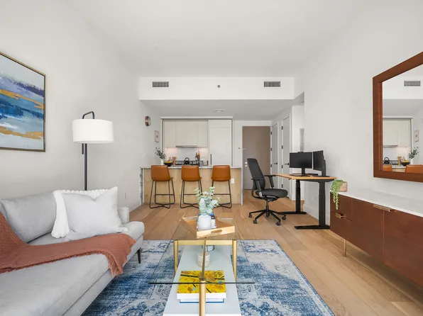 181 18th Street 501 image 1 of 14
