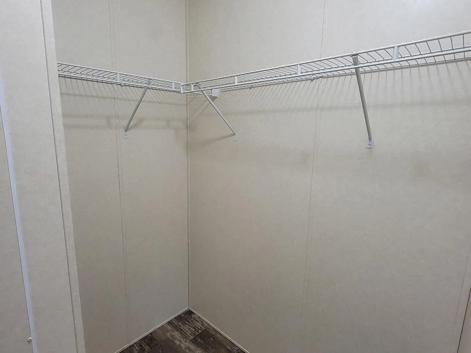 3 bed, 1120 sqft, $1,025 — Photo 3